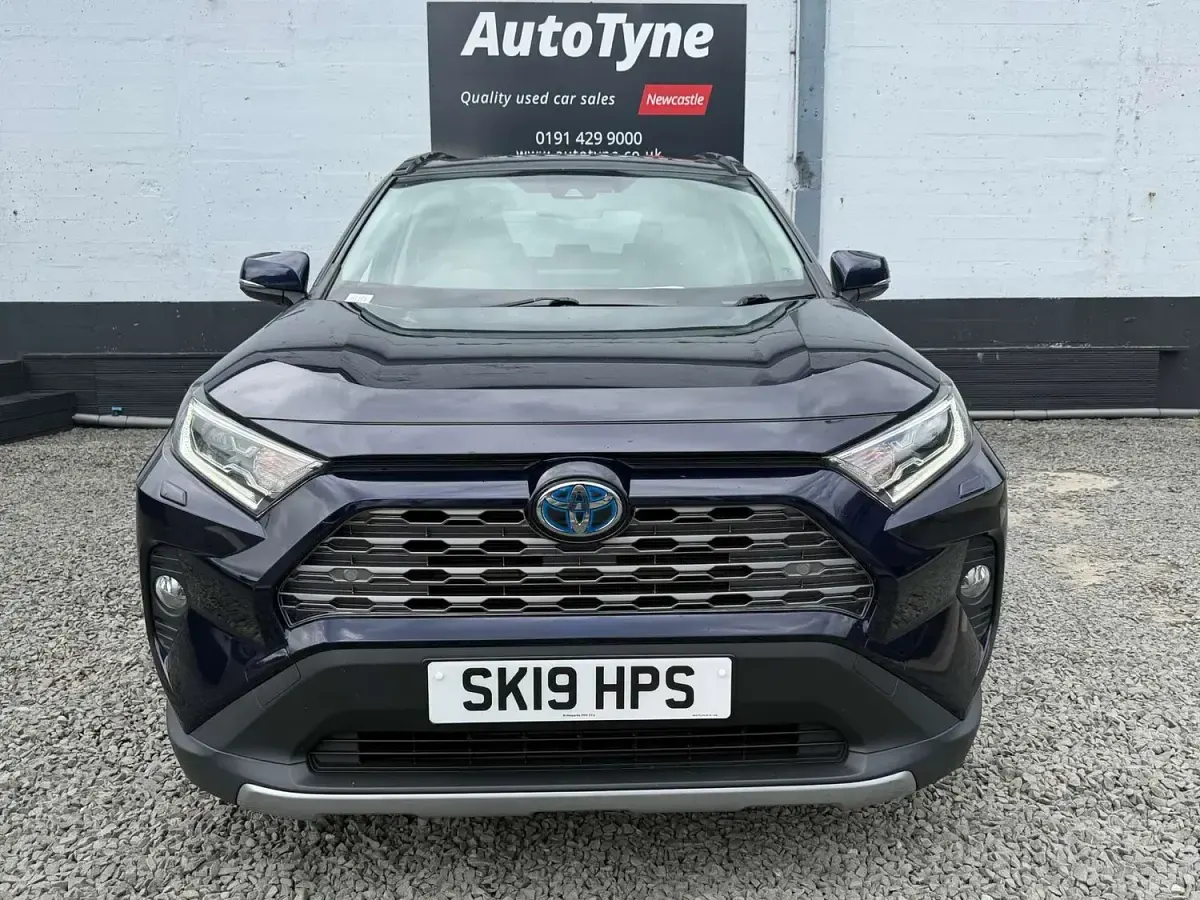 Used Toyota RAV4 Hybrid 222 HP (163 kW) 2019 Blue SUV