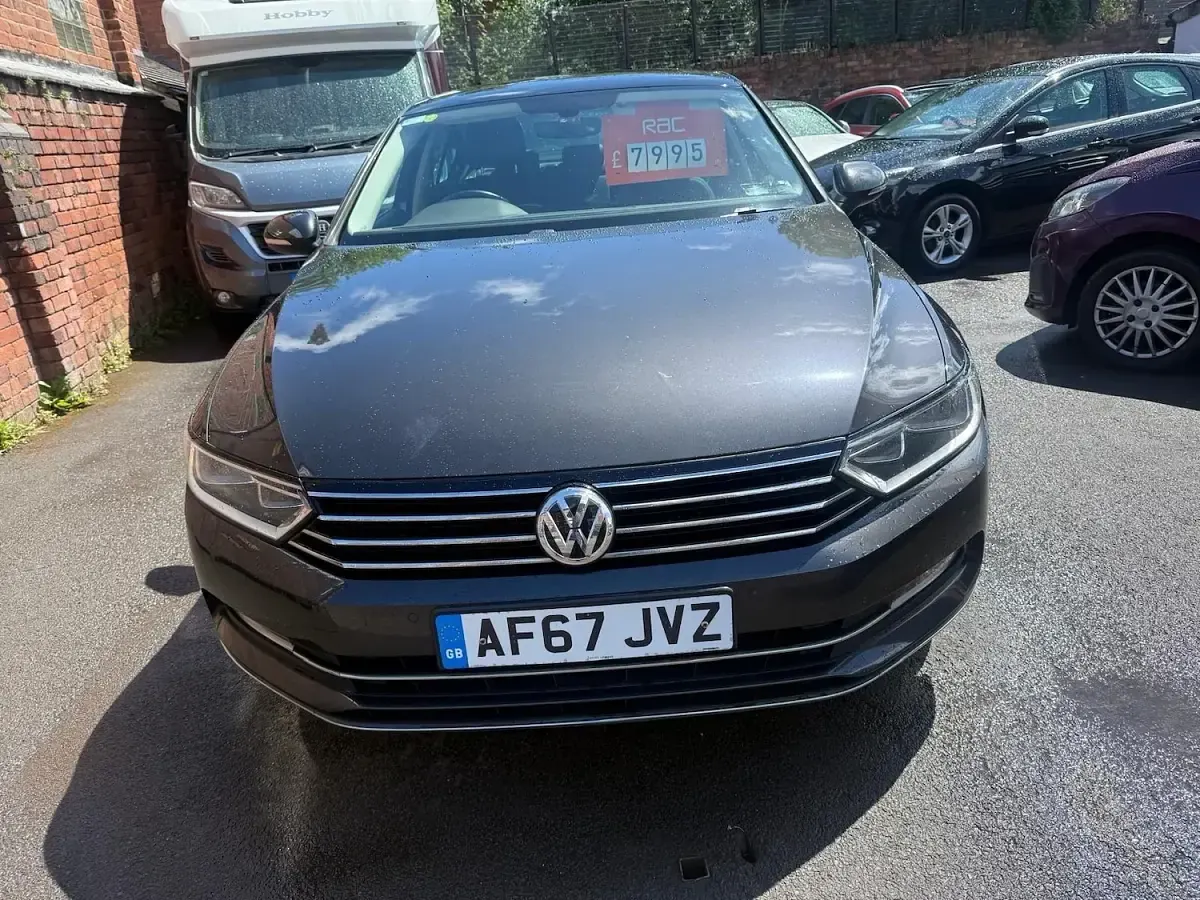 Used VW Passat GT 150 HP (110 kW) 2017 Grey Sedan