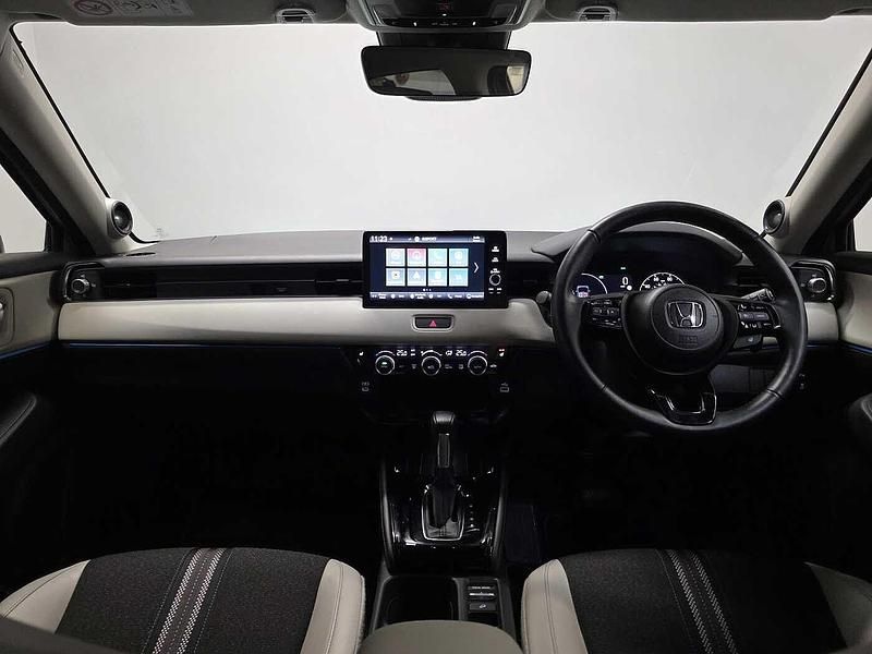 Used Honda HR-V Advance 131 HP (96 kW) 2025 White SUV