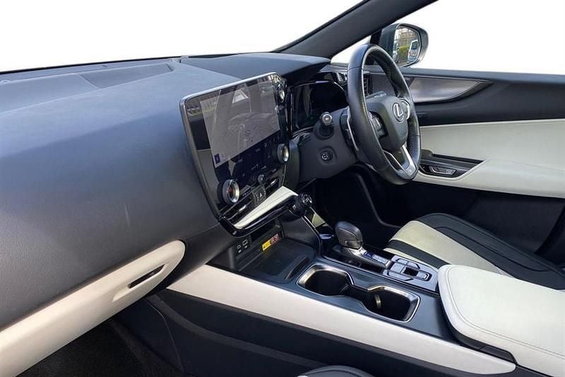 Used Lexus NX350h Sport Line 242 HP (177 kW) 2024 White SUV
