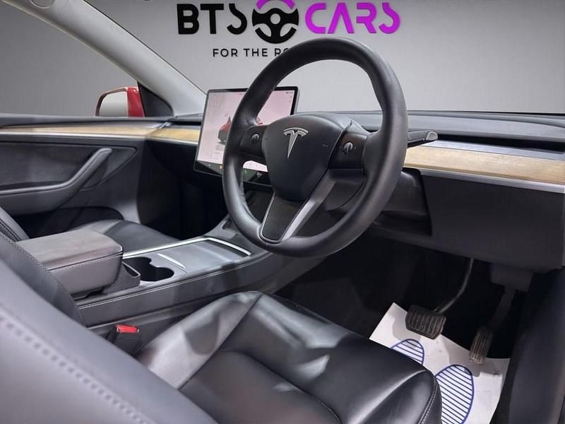 Used Tesla Model Y Long Range AWD 378 kW (514 HP) 2022 Red SUV