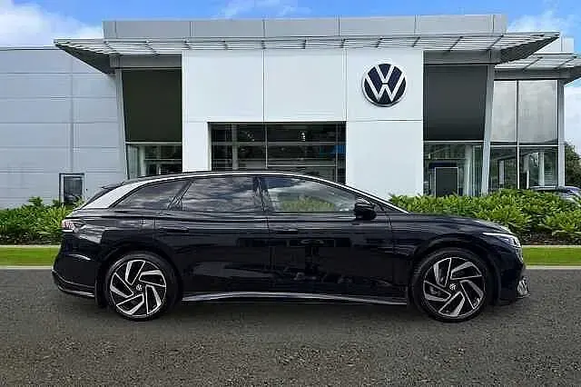 Used VW ID.7 Pro 210 kW (286 HP) 2026 Black Estate