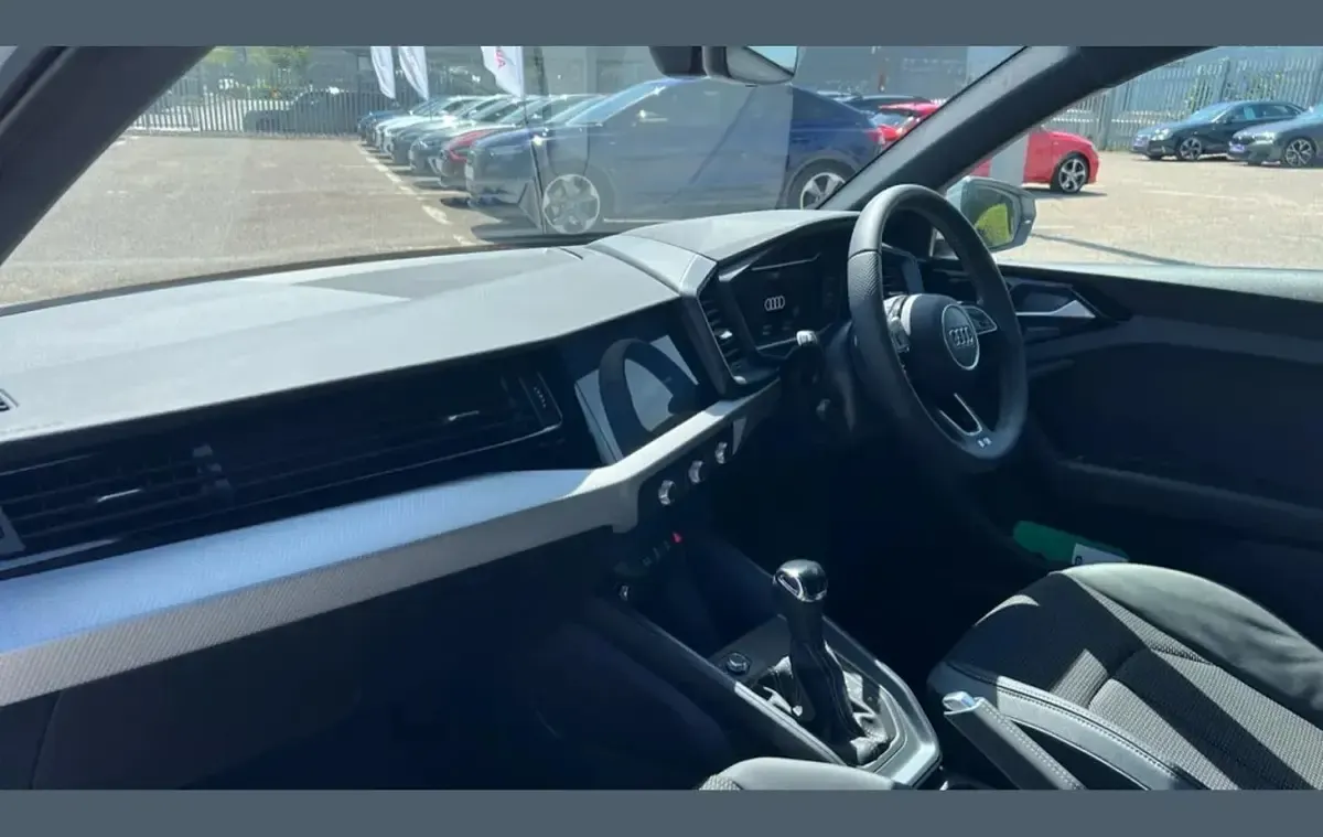 New Audi A1 S-Line 147 HP (108 kW) 2026 White SUV