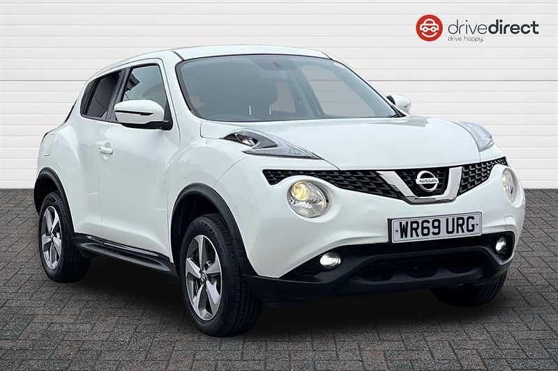 Used Nissan Juke Acenta 112 HP (82 kW) 2019 White SUV