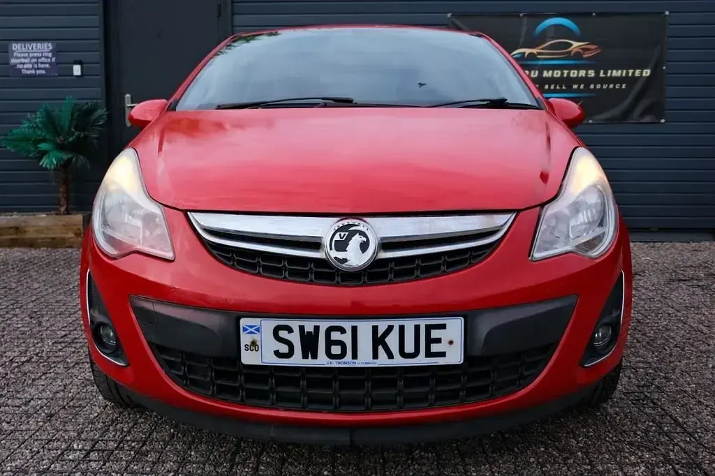 Usado Vauxhall Corsa Active 2012 Vermelho Citadino