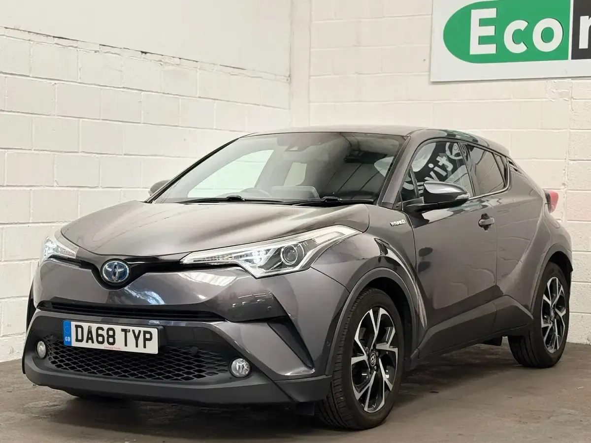 Used Toyota C-HR Design 122 HP (89 kW) 2018 Grey SUV