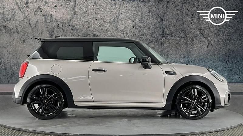 Used Mini Cooper Hatch 134 HP (98 kW) 2022 Grey Hatchback