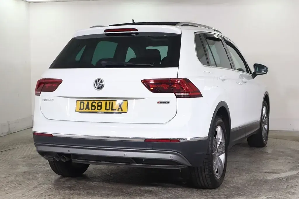Used VW Tiguan SEL 150 HP (110 kW) 2018 White SUV