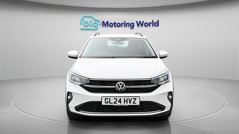 Used VW Taigo S 95 HP (69 kW) 2024 White SUV
