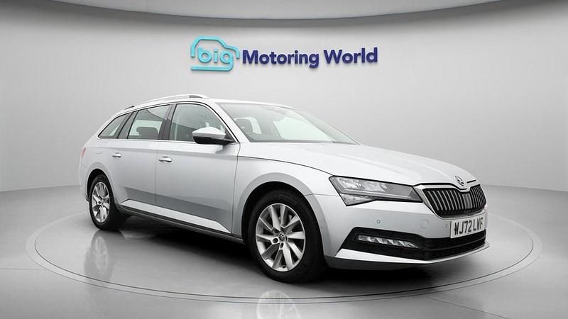 Used Skoda Superb SE 150 HP (110 kW) 2023 Silver Estate