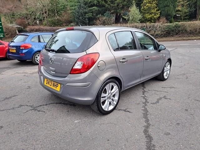 Used Vauxhall Corsa 85 HP (62 kW) 2013 Brown Hatchback