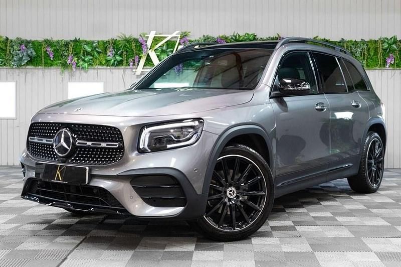 Grey Used 2022 Mercedes GLB200 AMG Line Premium Plus SUV | £31,796 (A bit pricey) - Image 1/4