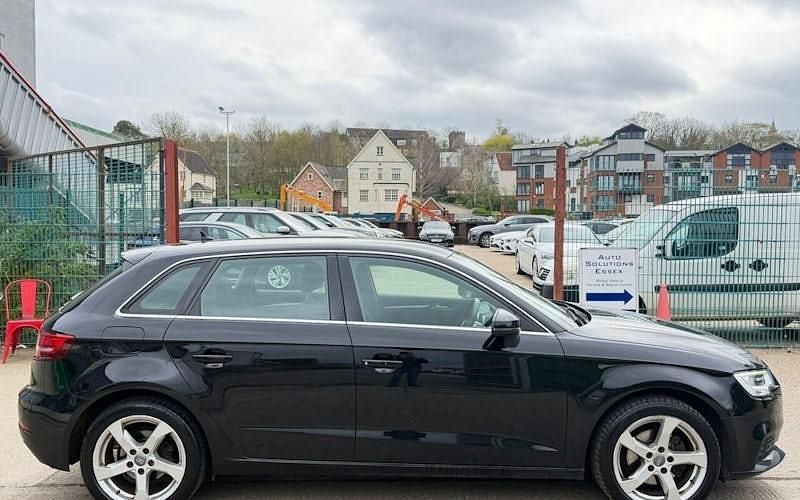 Used Audi A3 Sportback Sport 150 HP (110 kW) 2018 Hatchback