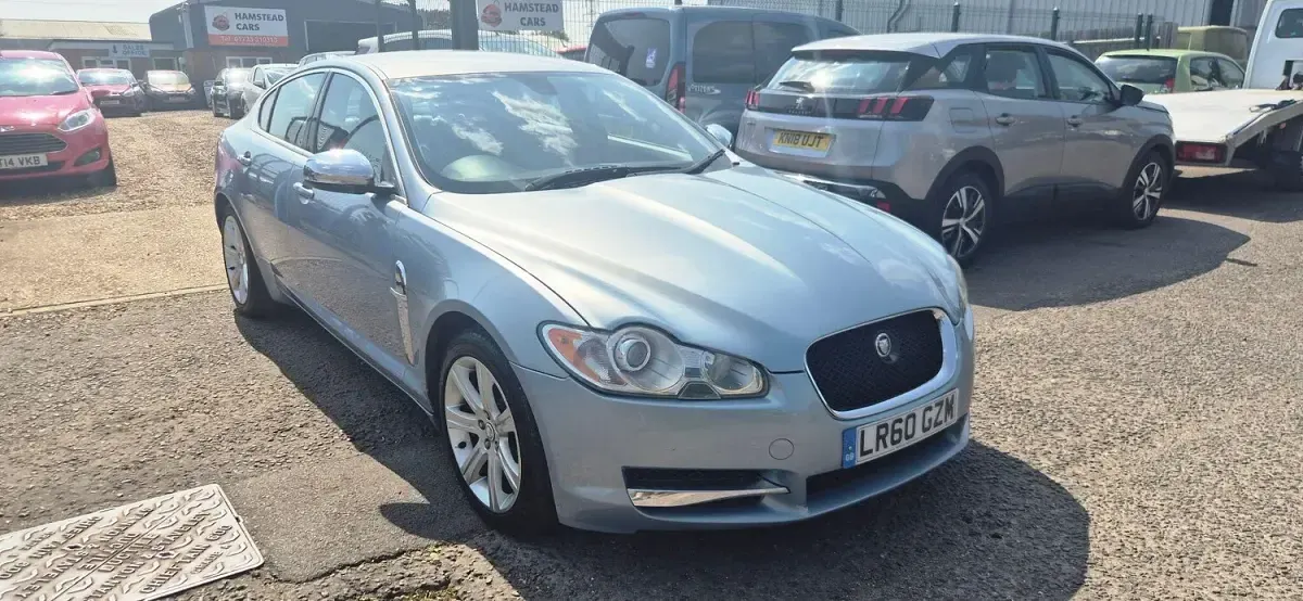 Used Jaguar XF Luxury 2010 Blue Sedan
