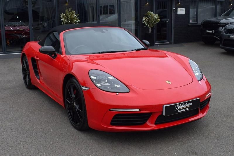 Used Porsche 718 Boxster 2018 Red Cabriolet