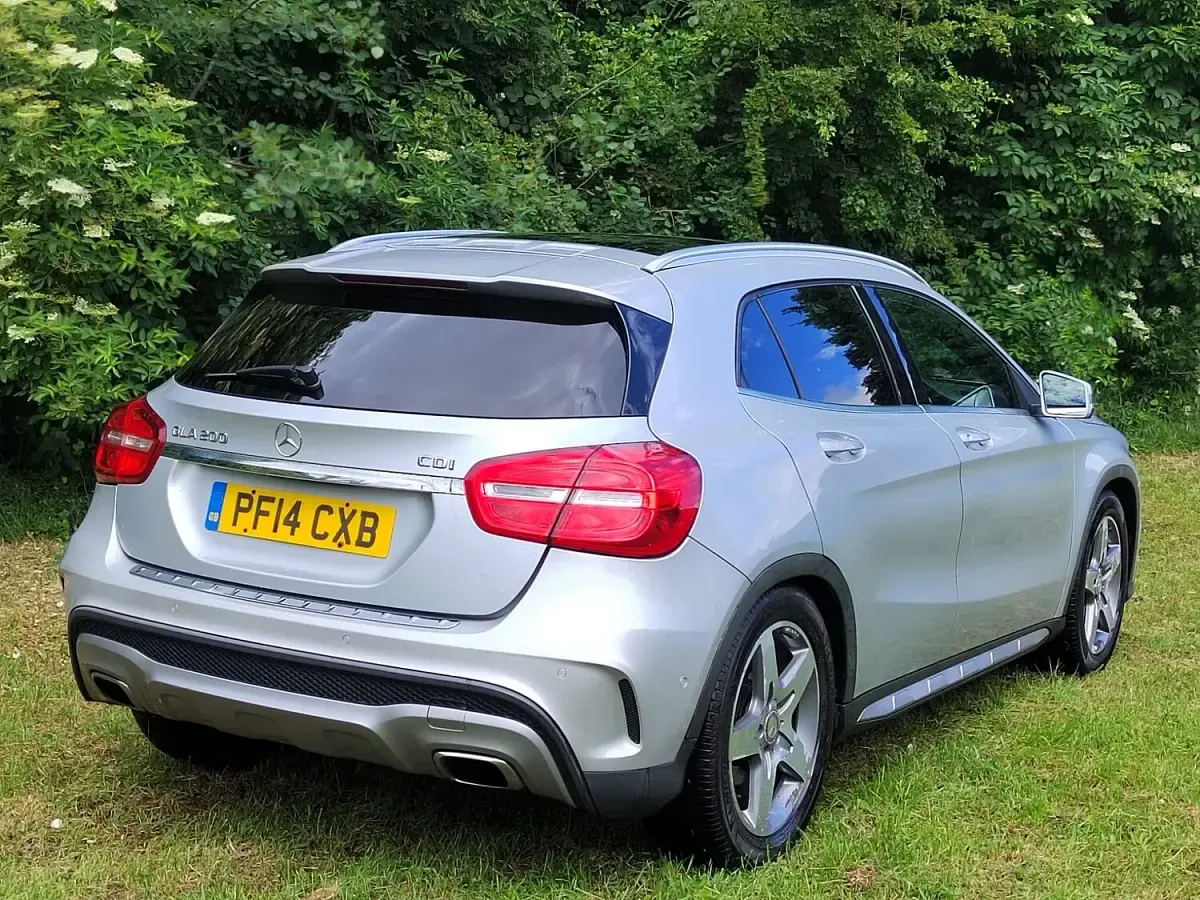 Used Mercedes GLA200 AMG line 134 HP (98 kW) 2014 Silver SUV