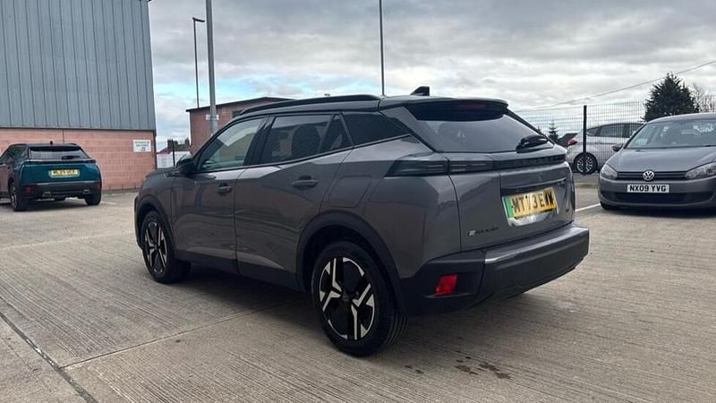 Used Peugeot e-2008 113 kW (154 HP) 2023 Grey SUV