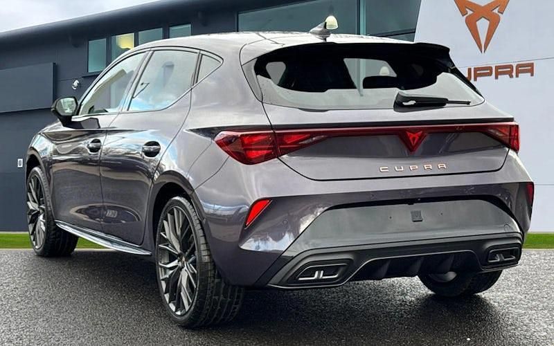 New Cupra Leon 150 HP (110 kW) 2025 Hatchback