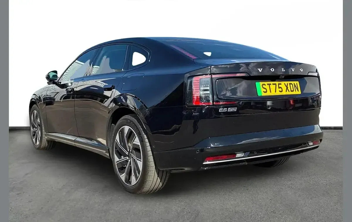 Used Volvo ES90 Plus 241 kW (328 HP) 2026 Black Sedan