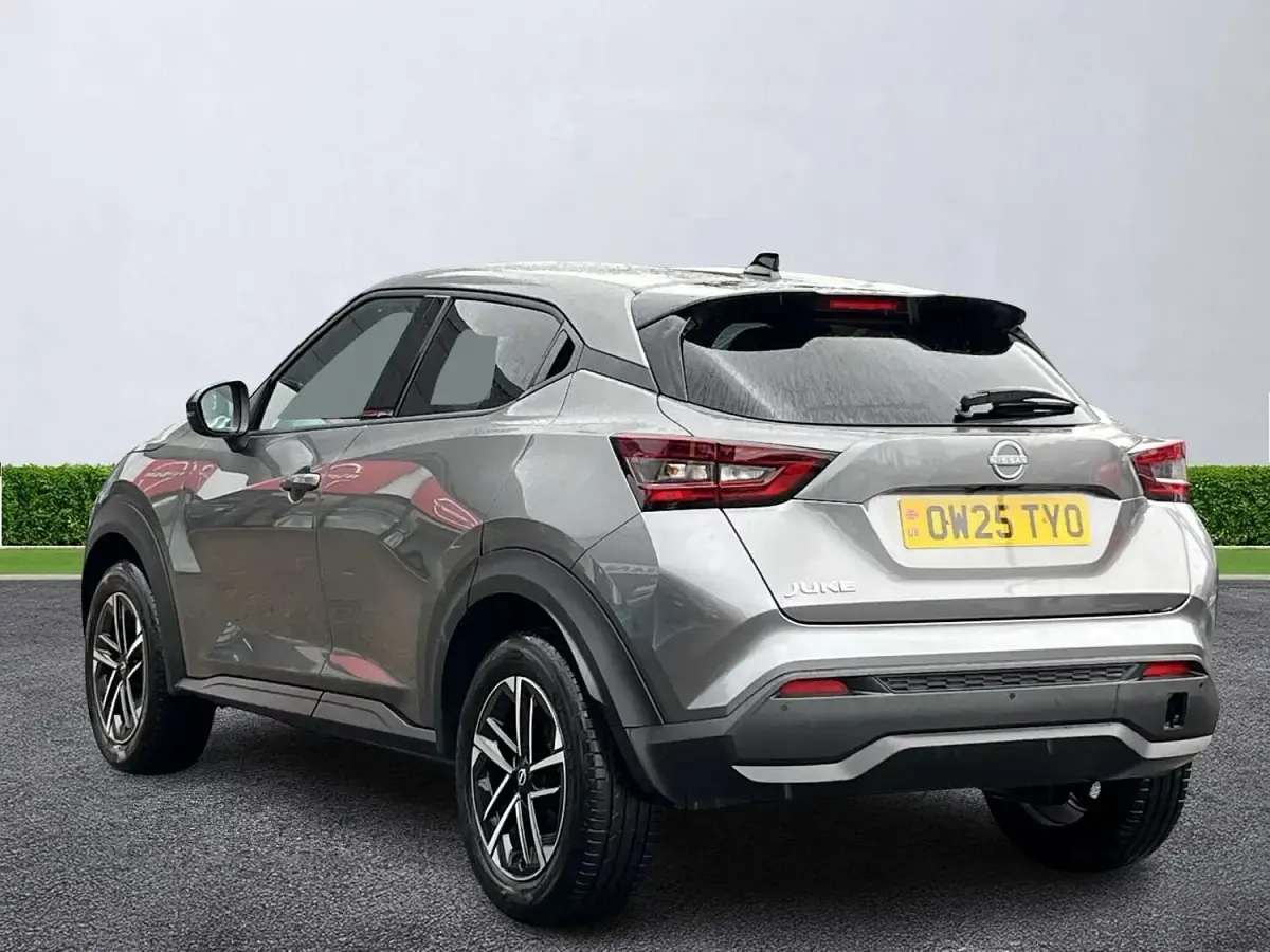 Used Nissan Juke N-Connecta 2025 Grey SUV