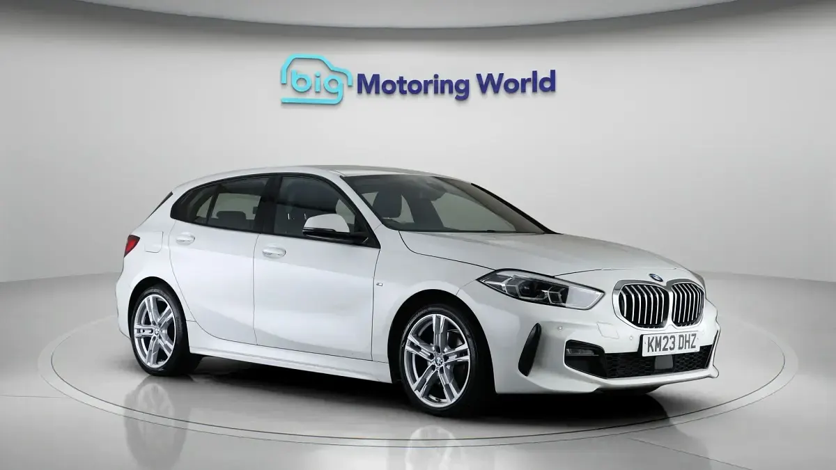 Second-hand BMW 118 M Sport 136 CP (100 kW) 2023 Hatchback