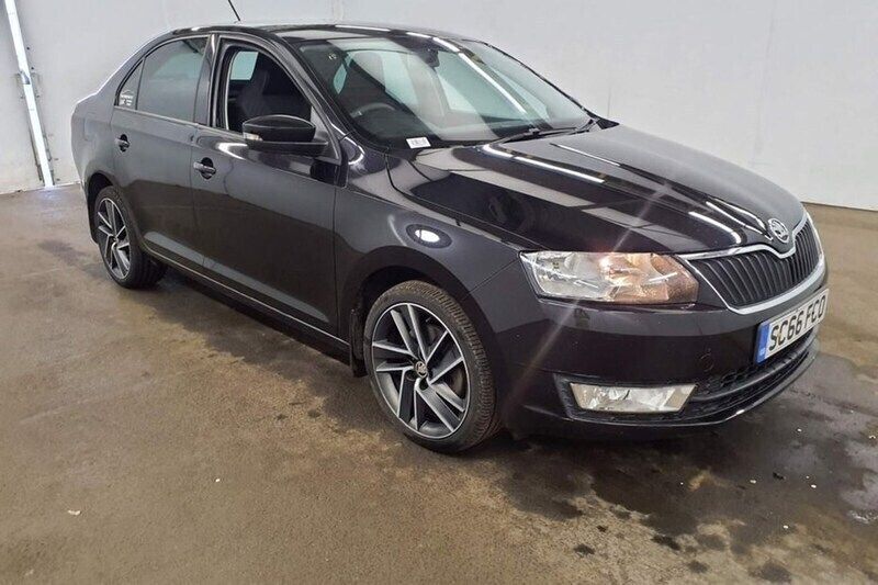 Used 2016 Skoda Rapid Sport | £8,299 (Fair price) - Image 1/1