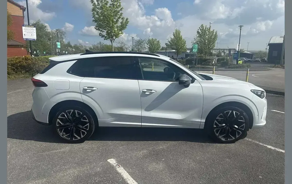 Used Cupra Terramar VZ2 267 HP (196 kW) 2026 White SUV
