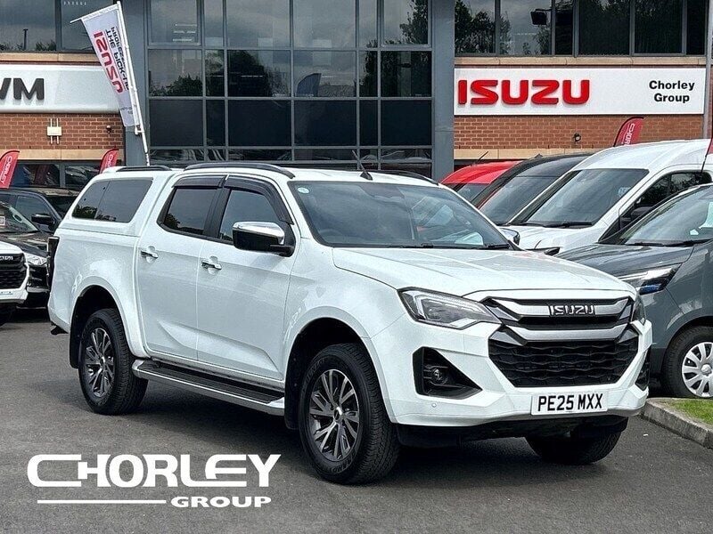 White New 2025 Isuzu D-Max Pickup | £34,998 (Good price) - Image 1/4