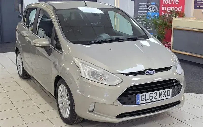Second-hand Ford B-MAX Titanium 105 CP (77 kW) 2016 Monovolum