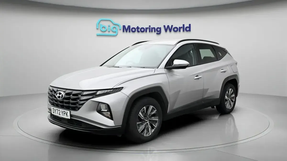 Used Hyundai Tucson SE 150 HP (110 kW) 2022 Silver SUV
