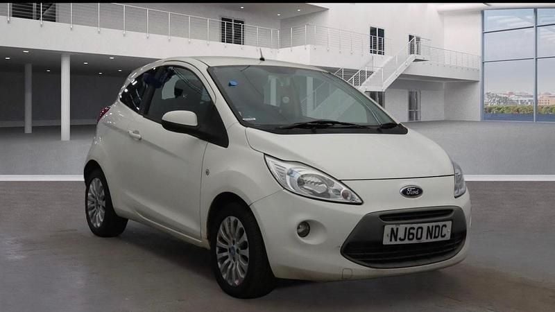 Used Ford Ka Zetec 69 HP (50 kW) 2010 White Hatchback