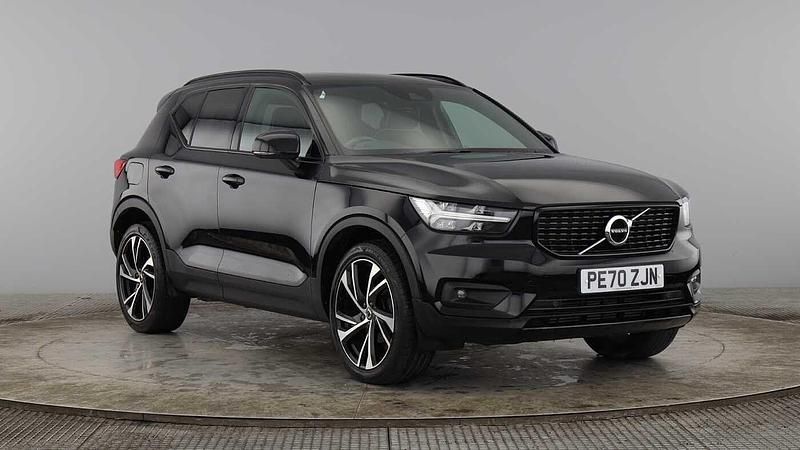 Black Used 2021 Volvo XC40 R-Design Pro SUV | £20,490 (Fair price) - Image 1/4