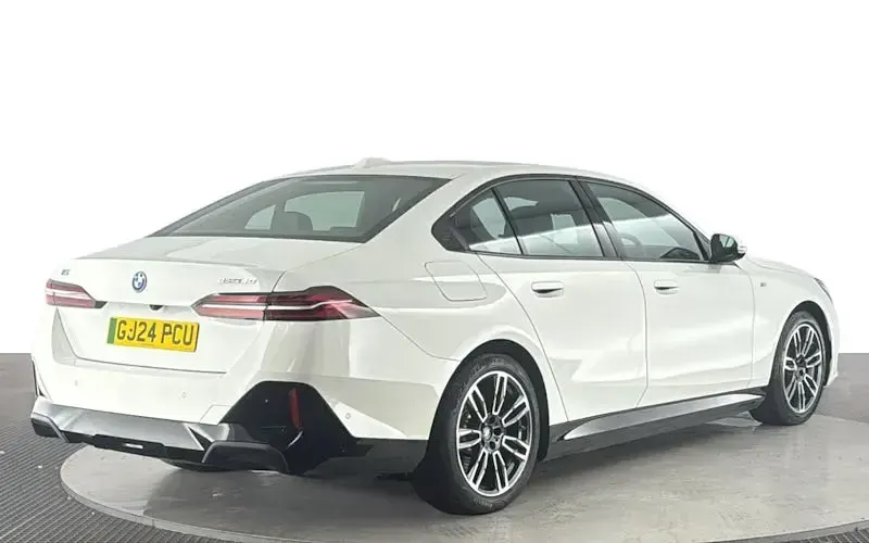 Usado BMW i5 M Sport 250 kW (340 CV) 2026 Berlina
