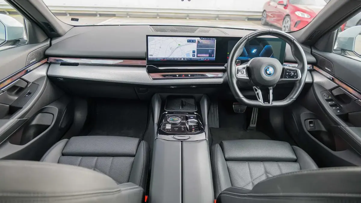 Used BMW i5 M Sport 246 kW (335 HP) 2024 Grey