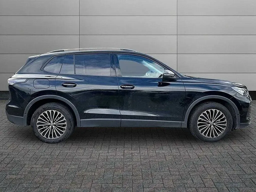 Used VW Tiguan 150 HP (110 kW) 2025 SUV
