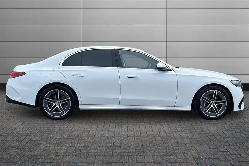 Used Mercedes E220 Advanced 197 HP (144 kW) 2025 Opalite white bright Sedan