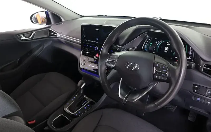 Used Hyundai Ioniq Premium 141 HP (103 kW) 2022 Blue Hatchback