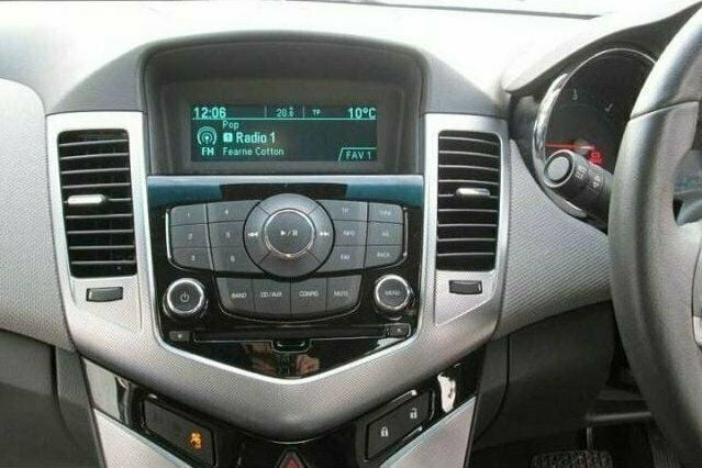 Used Chevrolet Cruze 161 HP (118 kW) 2011 Sedan