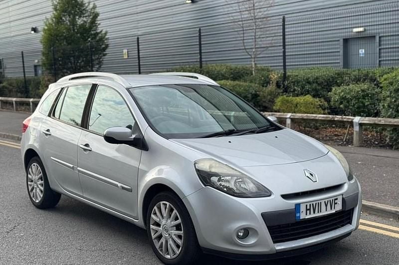 Used 2011 Renault Clio II Dynamique Estate | £1,295 (Super price) - Image 1/1