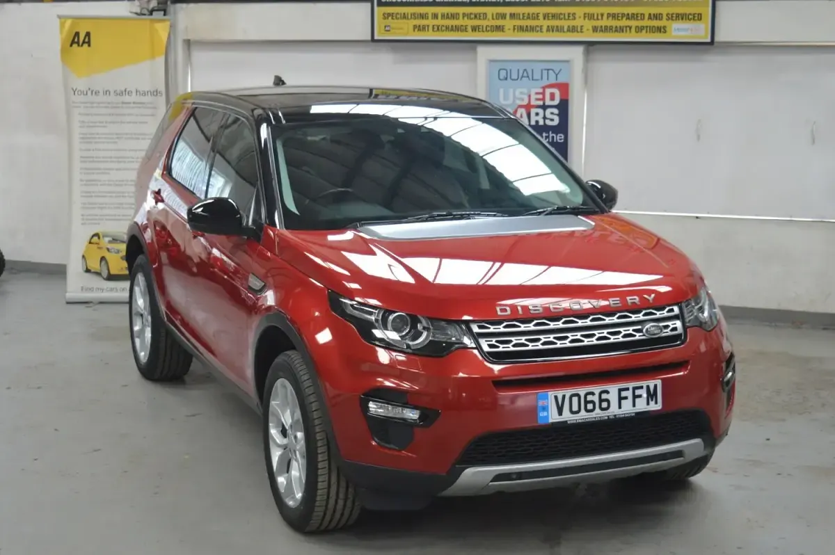 Used Land Rover Discovery Sport HSE 180 HP (132 kW) 2016 Red SUV
