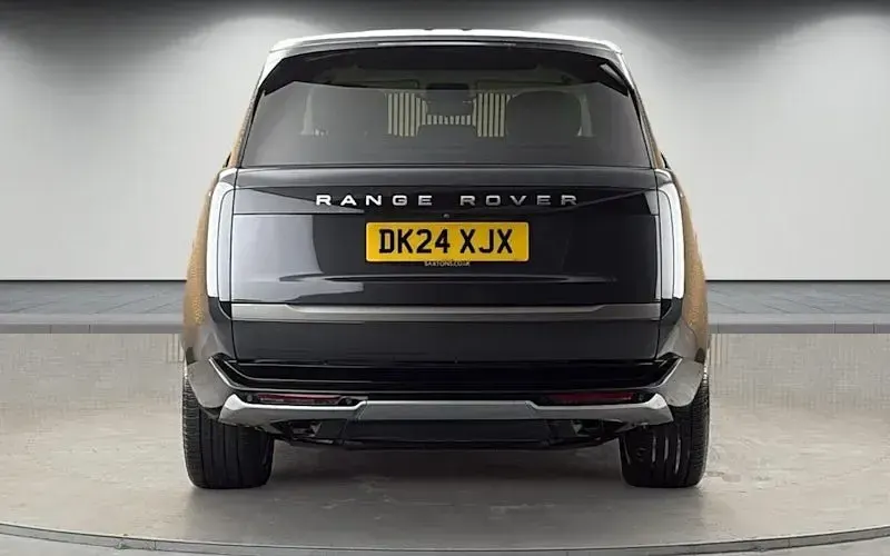 Used Land Rover Range Rover Autobiography 460 HP (338 kW) 2026 SUV