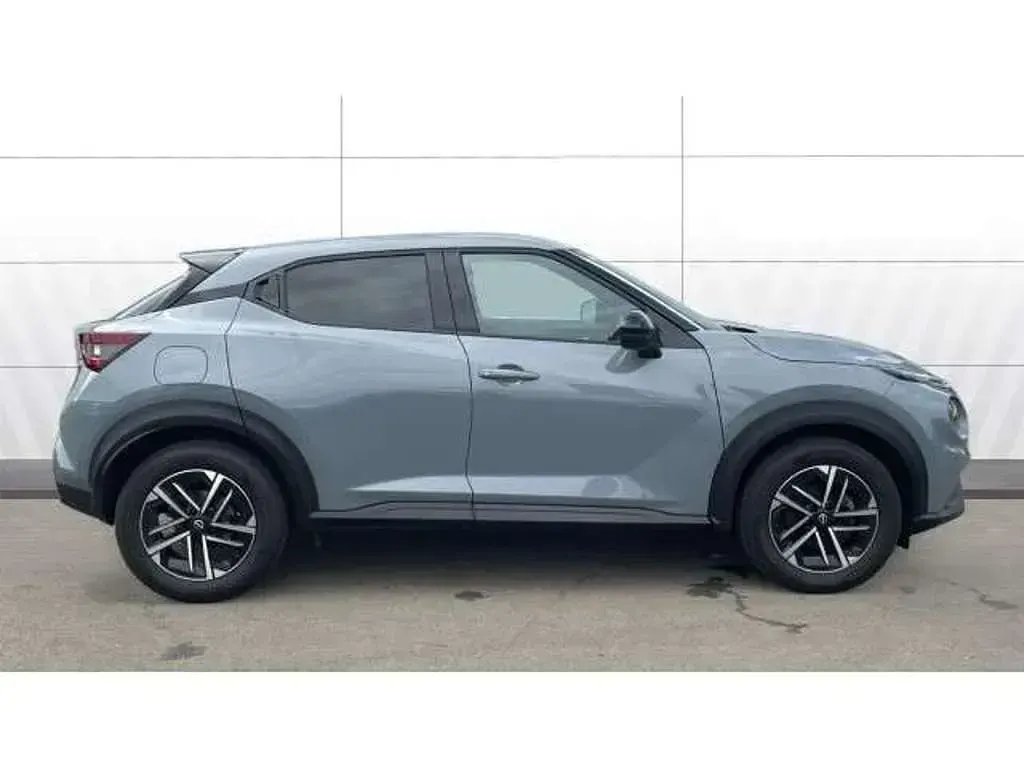 Used Nissan Juke N-Connecta 114 HP (83 kW) 2025 Grey SUV