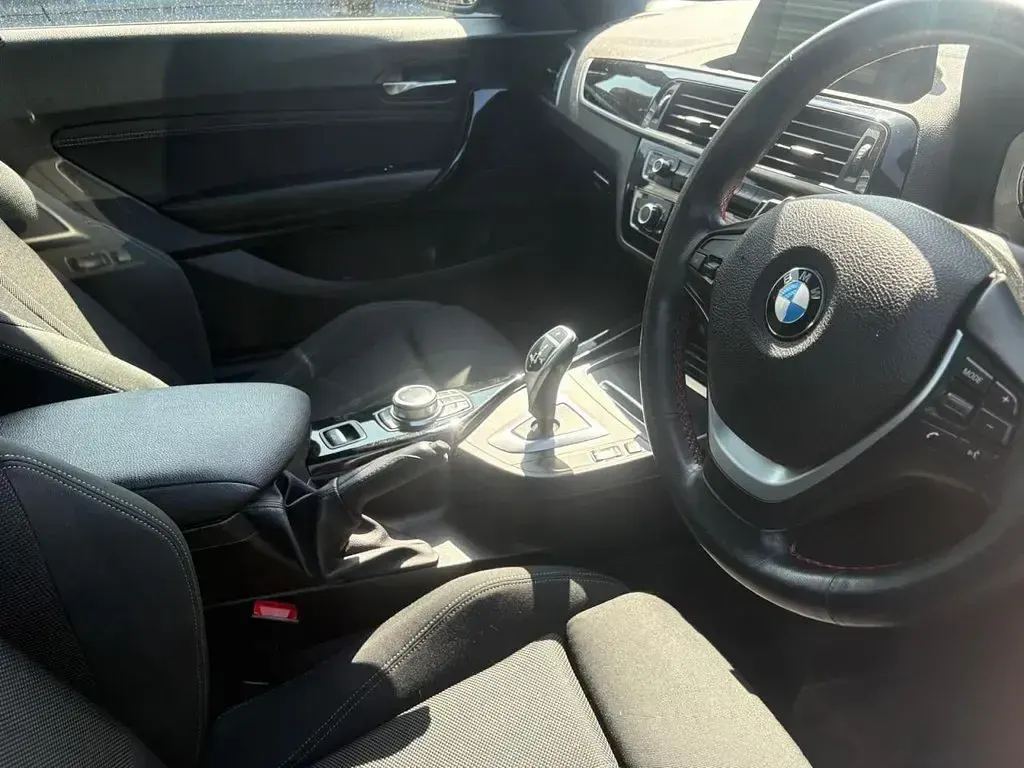 Used BMW 220 Sport Line 184 HP (135 kW) 2020 Black Cabriolet