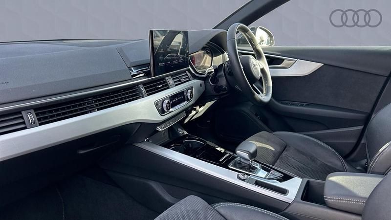 Used Audi A4 S-Line 163 HP (119 kW) 2021 Black Sedan