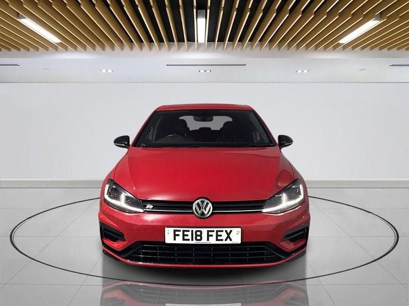 Used VW Golf VII R 310 HP (228 kW) 2018 Red Hatchback