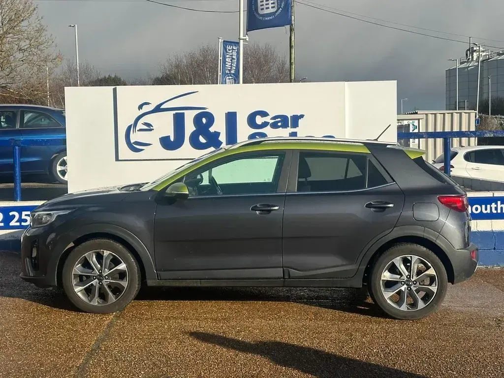 Used Kia Stonic First Edition 108 HP (79 kW) 2019 Grey SUV