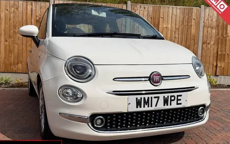 Used Fiat 500 Lounge 69 HP (50 kW) 2017 Hatchback