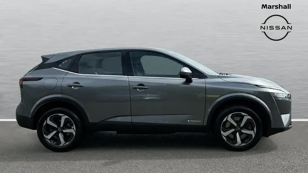 Used Nissan Qashqai Acenta Premium 190 HP (139 kW) 2022 Grey SUV