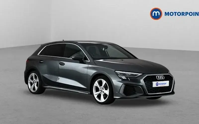 Usado Audi A3 Sportback S-Line 110 HP (80 kW) 2024 Citadino
