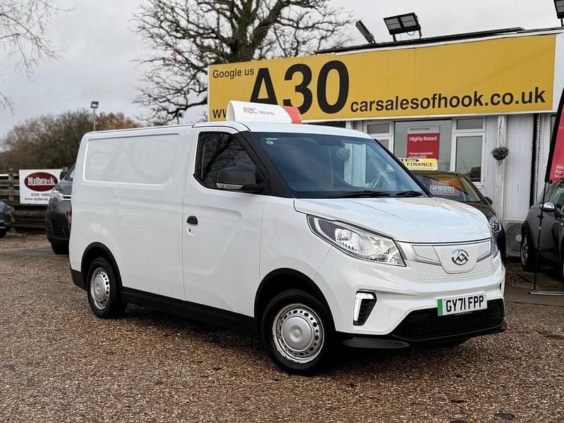 White Used 2021 Maxus eDeliver 3 Van | £8,997 (A bit pricey) - Image 1/2